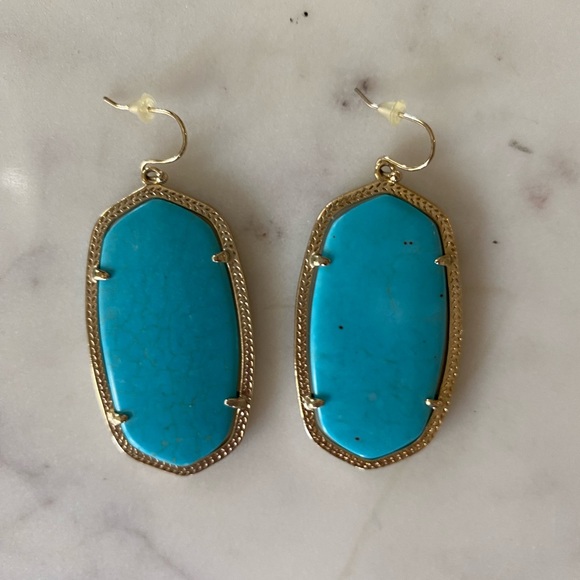 Kendra Scott Earrings - Picture 5 of 7